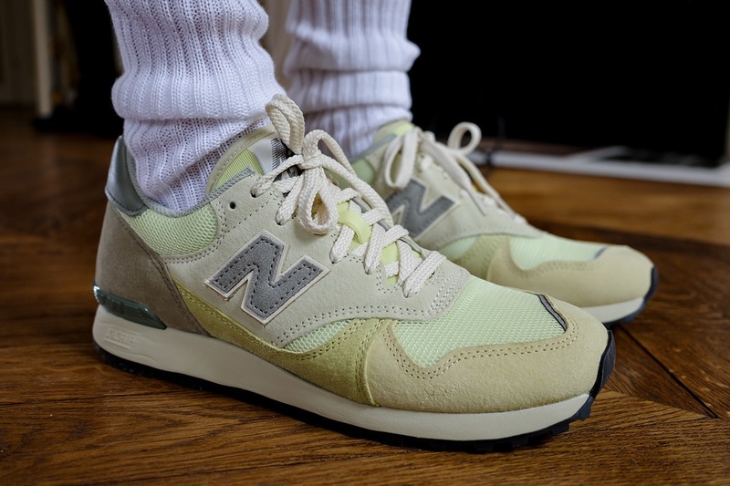 New Balance x AURALEE 475 Light Volt オーラリー AURALEE x New Balance 475: Minimalist Masterpiece to be